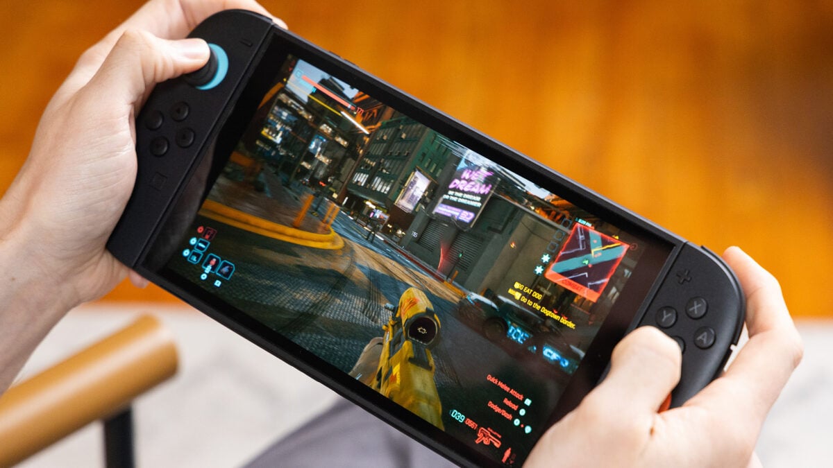 Cyberpunk 2077 on Switch 2 handheld mode