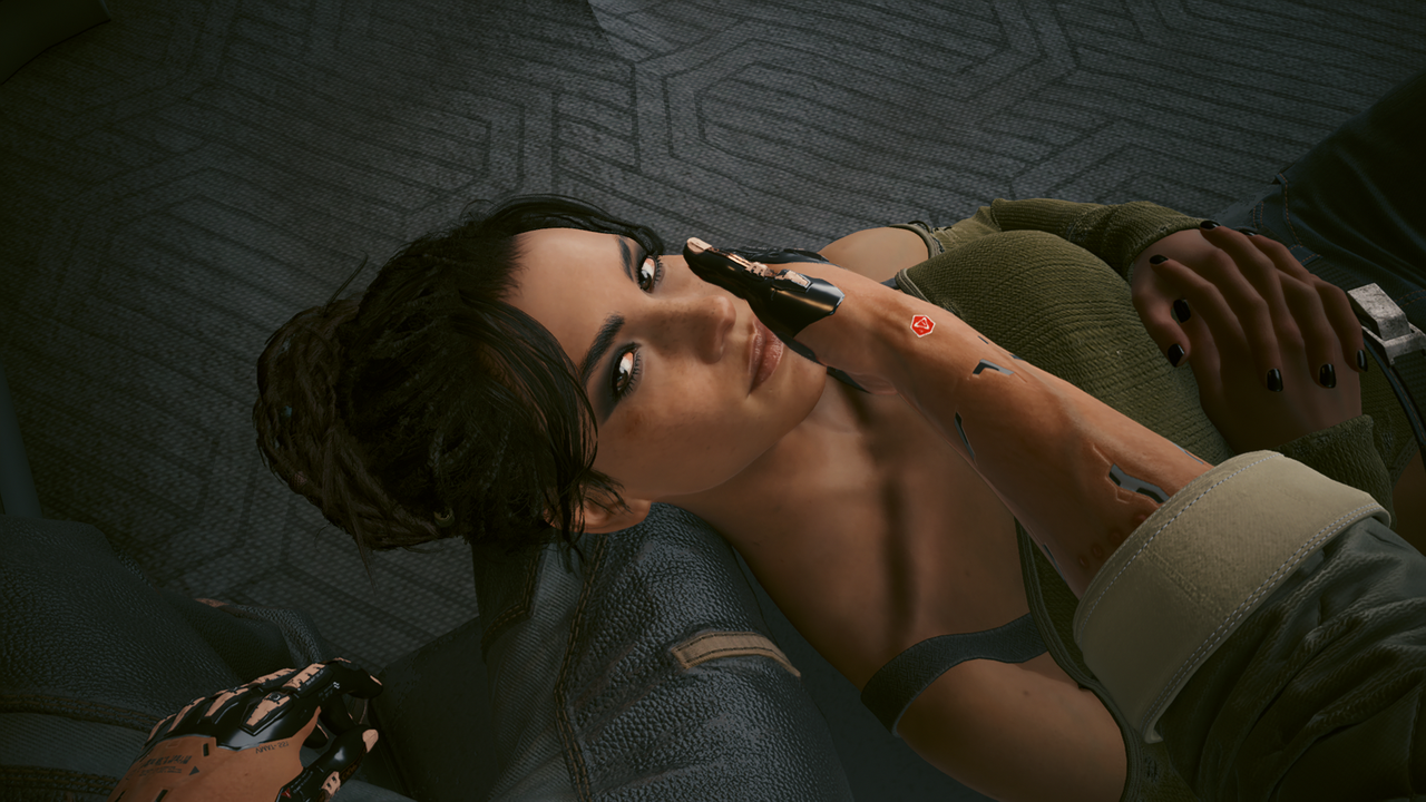 Cyberpunk 2077 romance hangout menu showing apartment invitation options