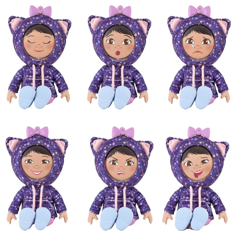 Aria doll with facial expressions illustrating the mechanical nature of the Doll Aria