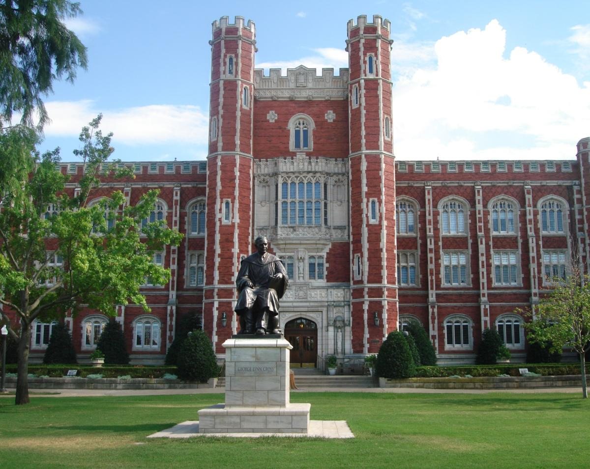 University of Oklahoma Bizzell Memorial Library and North Oval lawn in Norman