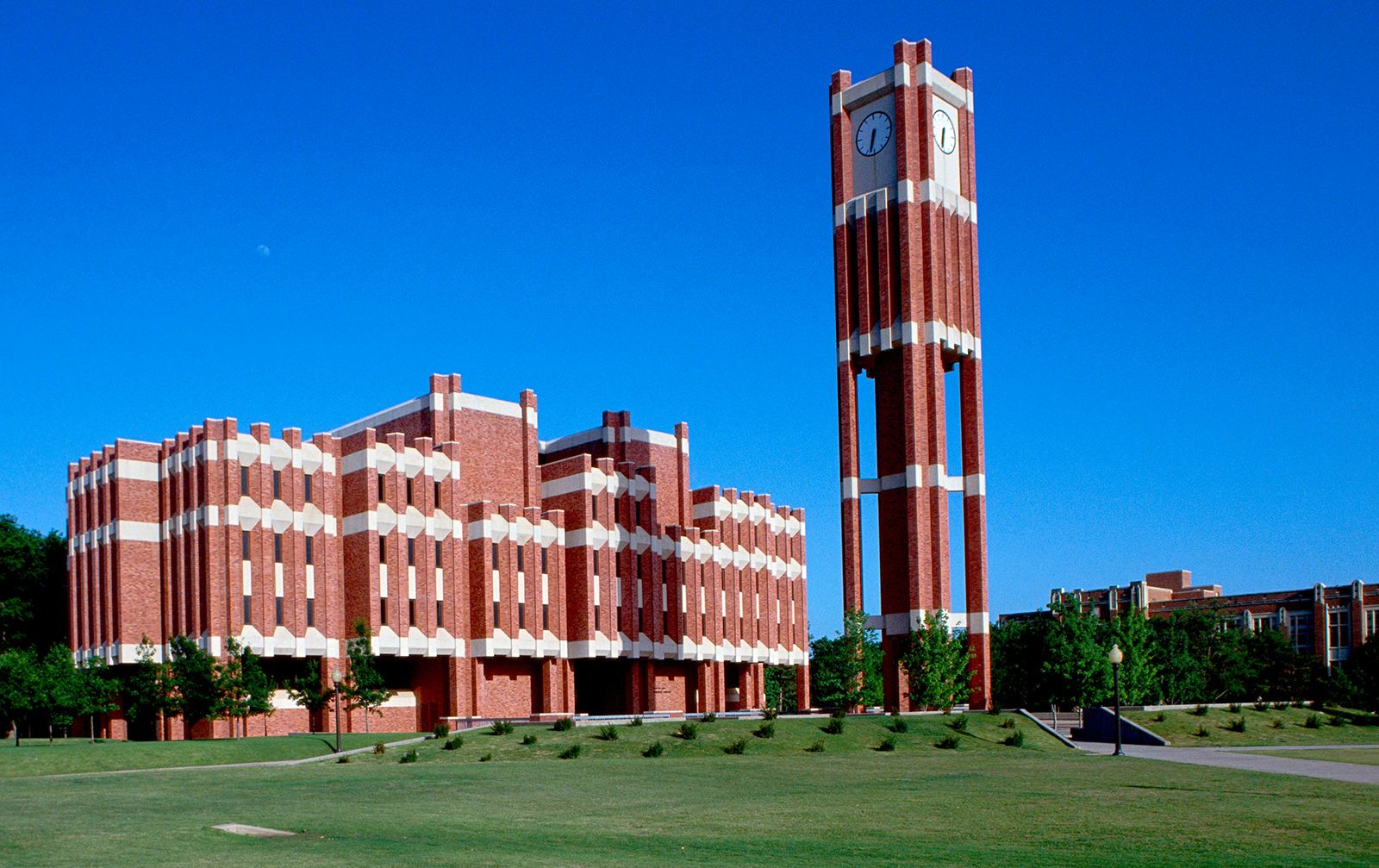 University of Oklahoma Donald W. Reynolds Performing Arts Center