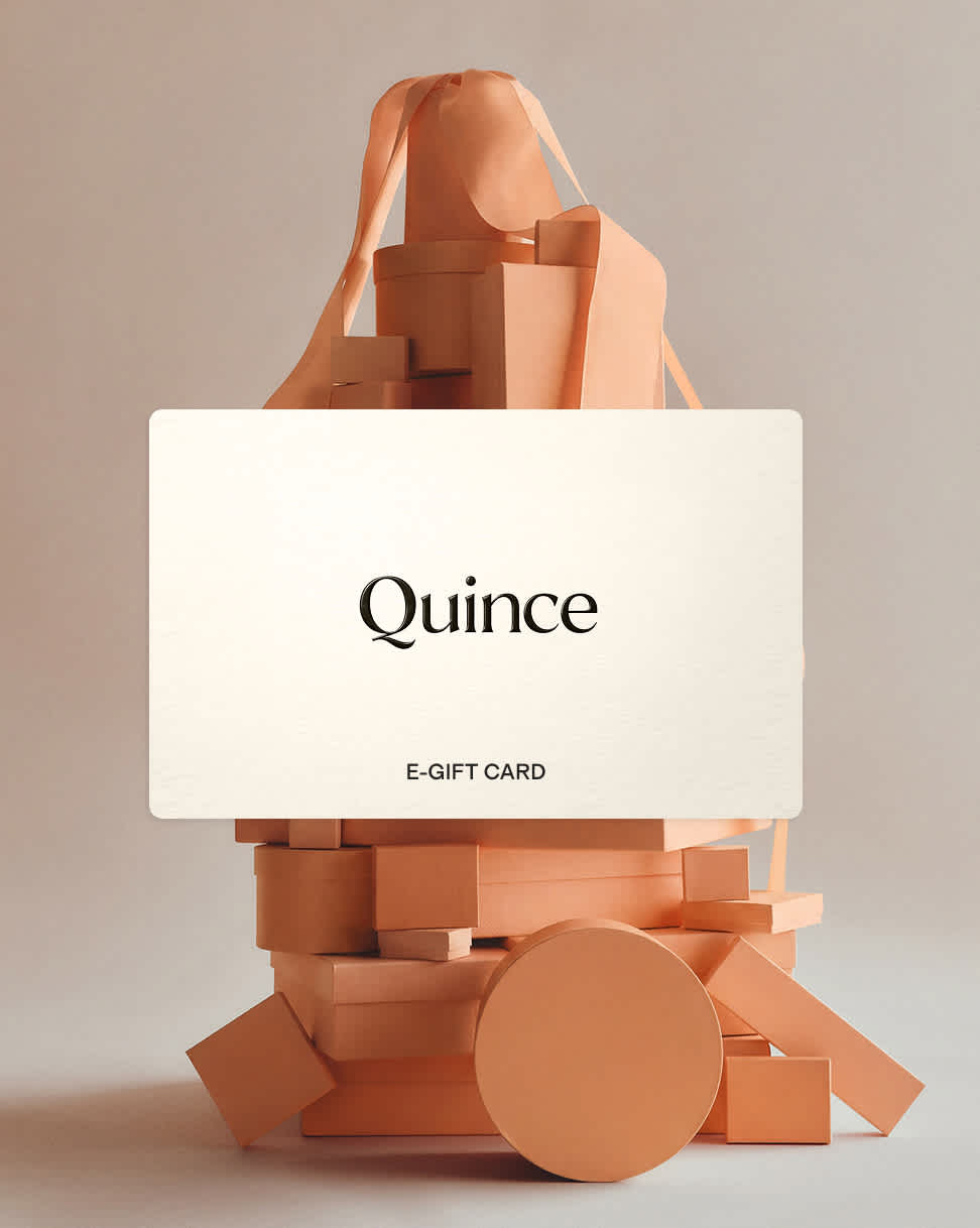 Quinceañera gift card for monetary contributions